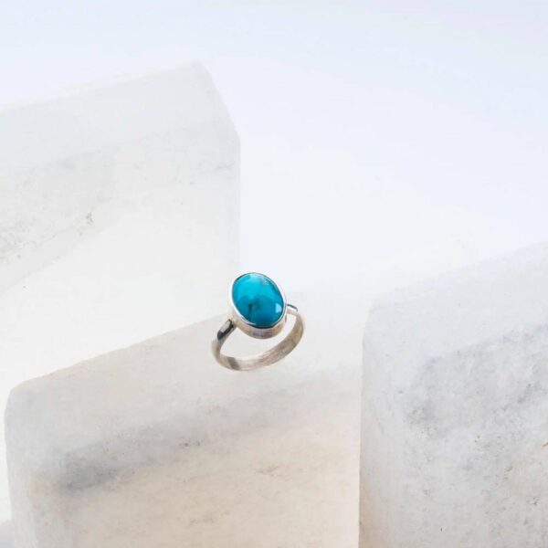 Women's turquoise ring