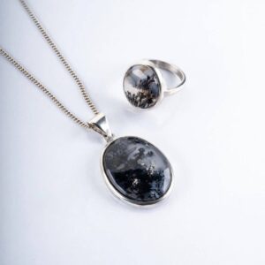 Agateshajar ring necklace